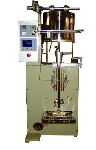 Máquina de embalagem automática comercial de 1,8 quilowatts para produtos alimentares 30-75 sacos/minuto